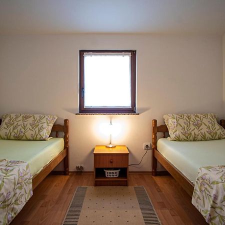 Apartman Luka Fažana Kültér fotó
