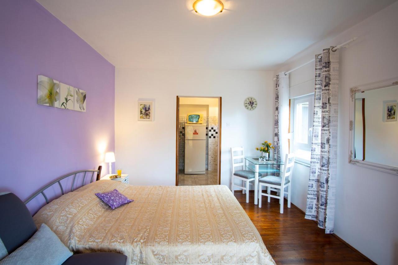 Apartman Luka Fažana Kültér fotó