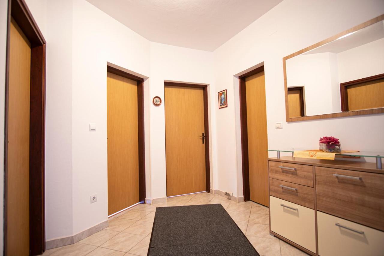 Apartman Luka Fažana Kültér fotó